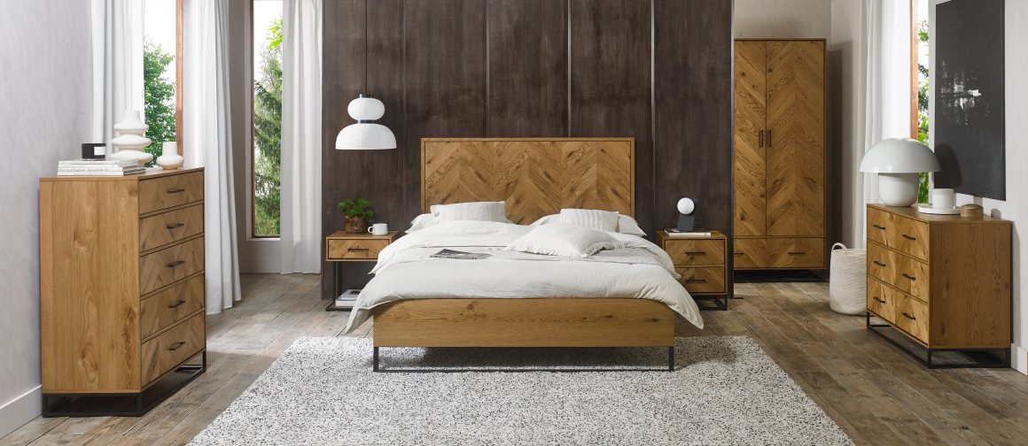 Riva Rustic Oak Bedroom 
