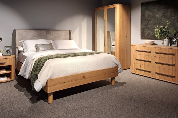 Vega Knotty Oak & Weathered Oak Bedroom