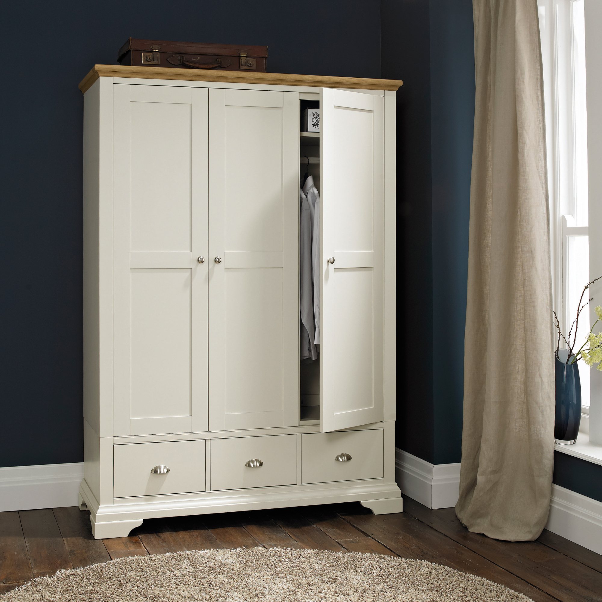 Hampstead Soft Grey And Pale Oak Wardrobe Size Triple Bentley Designs Uk Ltd 8069