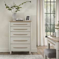 Larsen Scandi Oak & Soft Grey 5 Drawer Chest