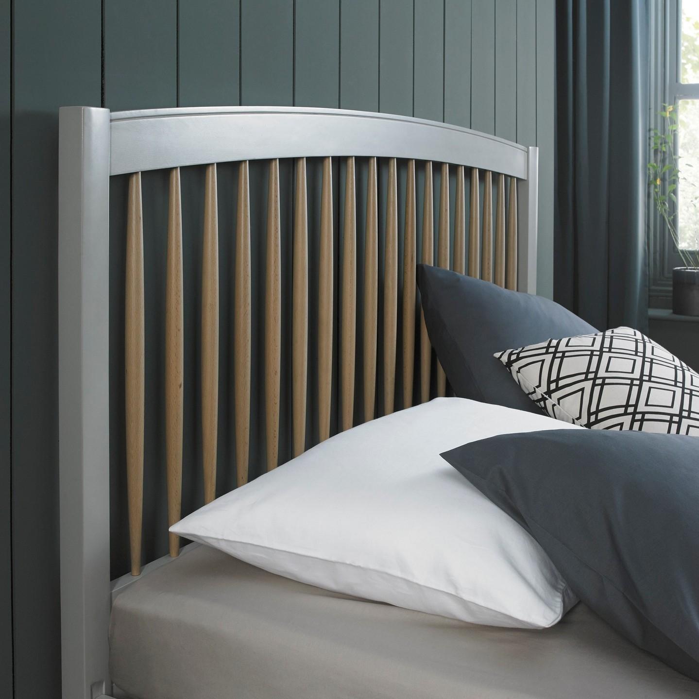 🌅 Are you a morning person? ⁠ With our Whitby Scandi Oak Bedstead, you are sure to be! The beaut...